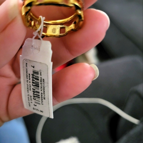 MICHAEL KORS 14ct Gold Plated (Over sterling silver) Mercer Double Link Ring - Picture 5 of 6